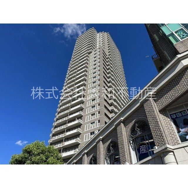 2LDK apartment in Urawa Ward, Saitama - Photo 1