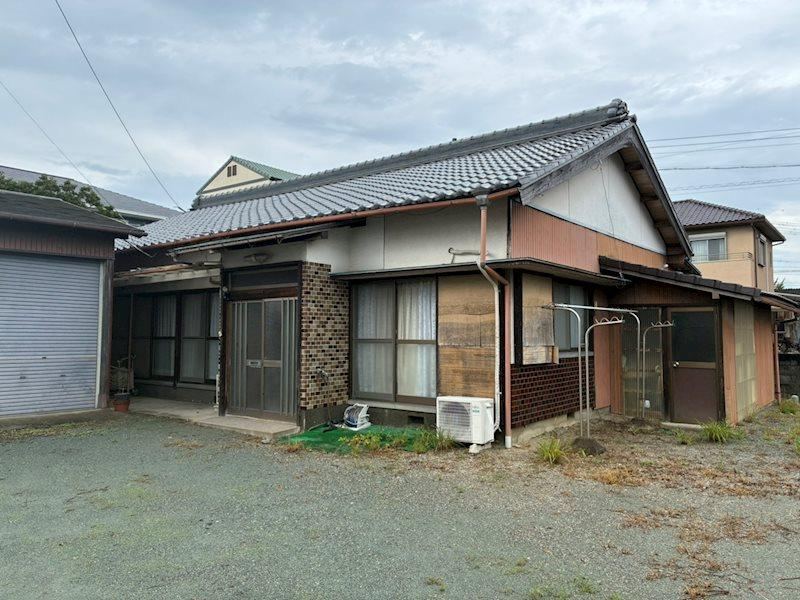 5DK house in Matsusaka, Mie - Photo 1