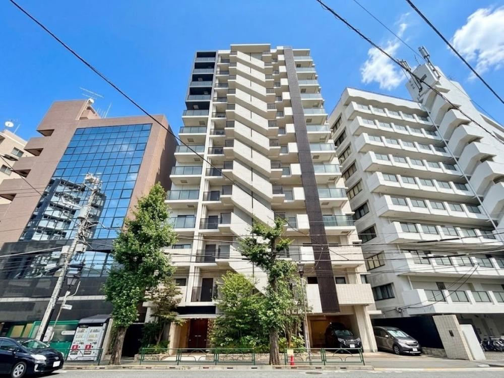 2LDK apartment in Nakano Ward, Tokyo - Photo 1