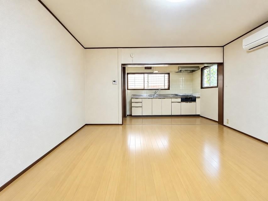 4LDK+S house in Akashi, Hyogo - Photo 1