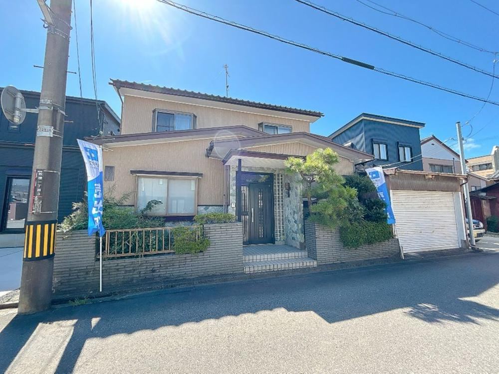 7DK house in Fukui, Fukui - Photo 1