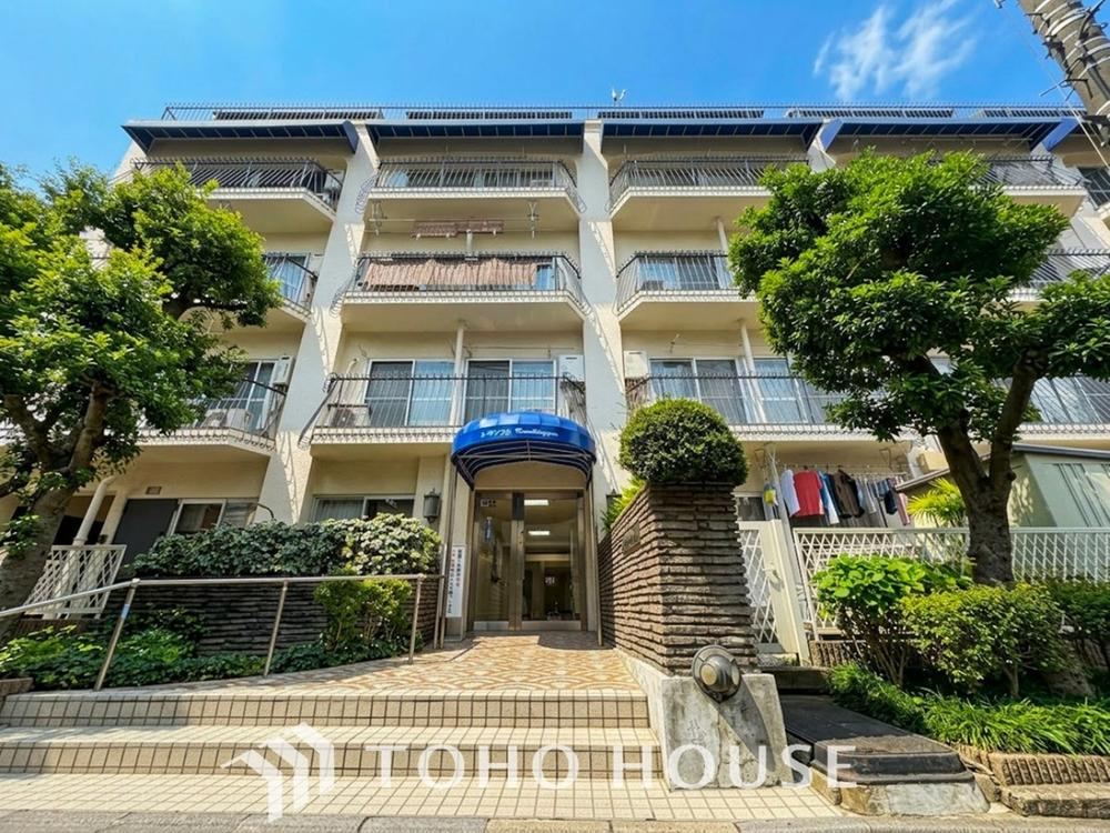 3LDK apartment in Setagaya Ward, Tokyo - Photo 1