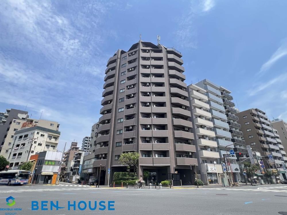 2LDK apartment in Saiwai Ward, Kawasaki, Kanagawa - Photo 1