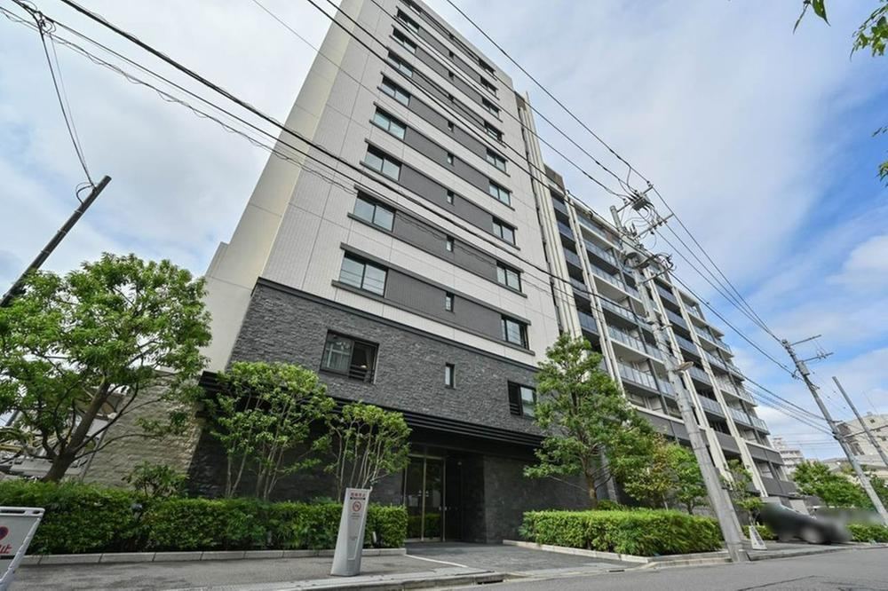3LDK apartment in Arakawa Ward, Tokyo - Photo 1