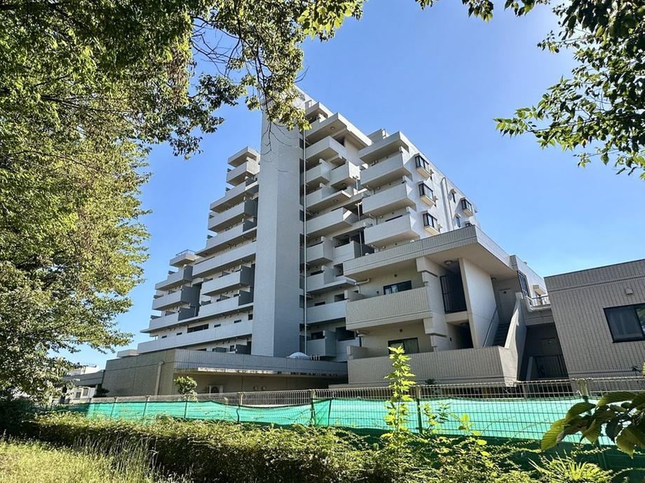 3LDK apartment in Urawa Ward, Saitama - Photo 1