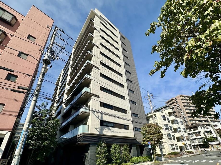 3LDK apartment in Urawa Ward, Saitama - Photo 1