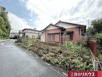 plot of land in Nishi Ward