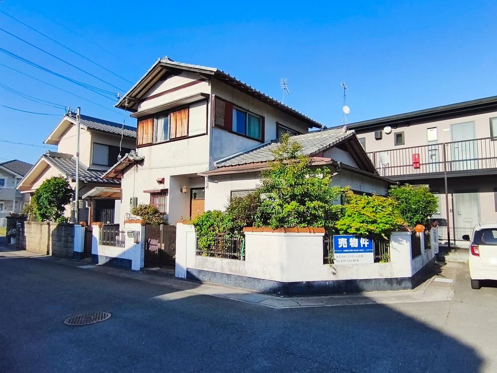 3DK house in Himeji, Hyogo - Photo 1