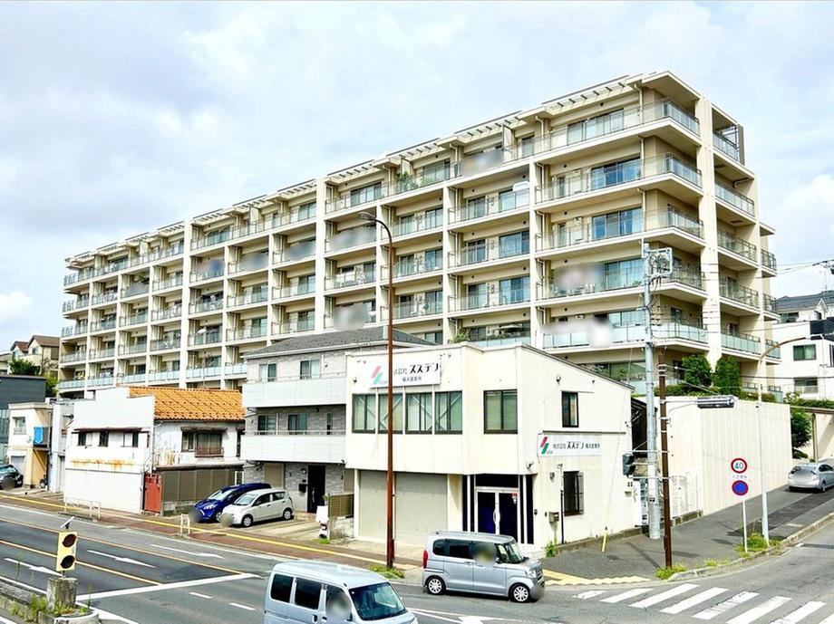 3LDK apartment in Kanagawa Ward, Yokohama, Kanagawa - Photo 1