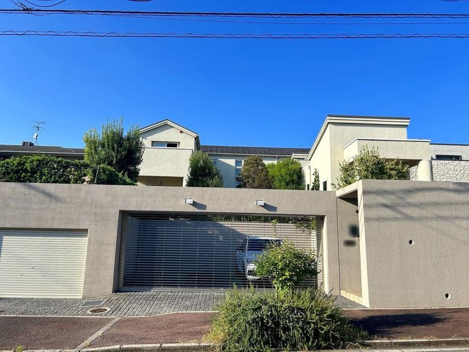 2LDK house in Takatsuki, Osaka - Photo 1