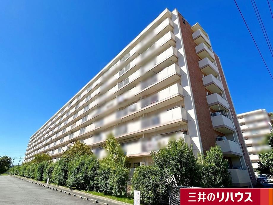 3LDK apartment in Obu, Aichi - Photo 1