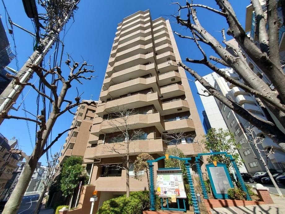 1LDK apartment in Meguro Ward, Tokyo - Photo 1