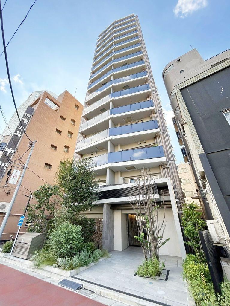 3LDK+S apartment in Matsudo, Chiba - Photo 1