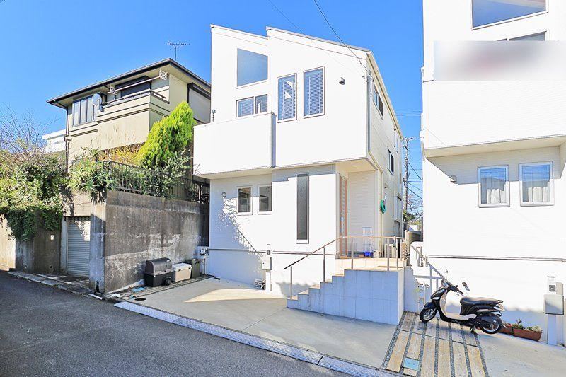 1LDK+S house in Hayama, Miura District, Kanagawa - Photo 1