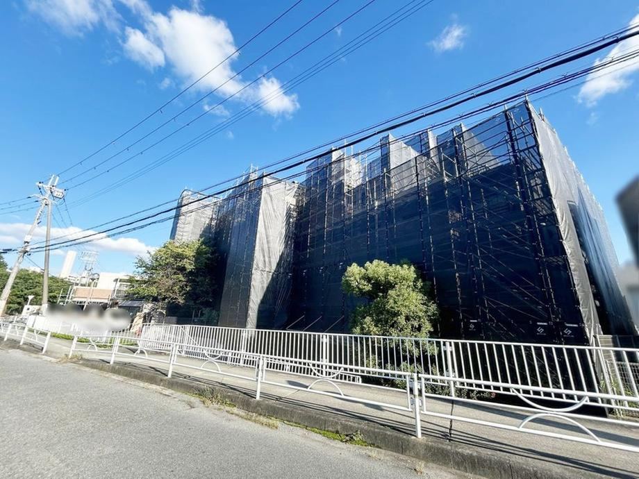 2LDK+S apartment in Suita, Osaka - Photo 1