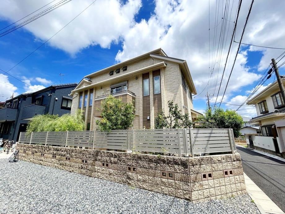 5LDK house in Suginami Ward, Tokyo - Photo 1