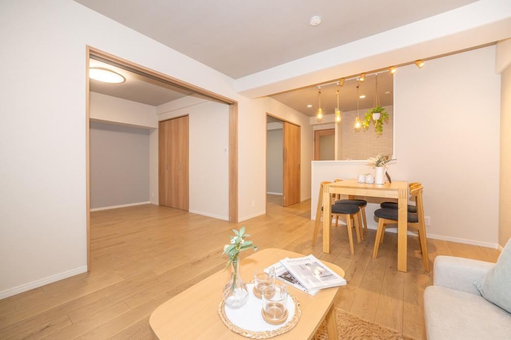 3LDK apartment in Nada Ward, Kobe, Hyogo - Photo 1