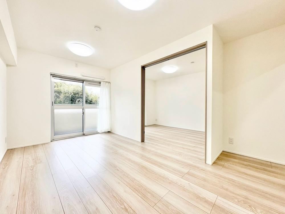 2LDK apartment in Kita Ward, Tokyo - Photo 1
