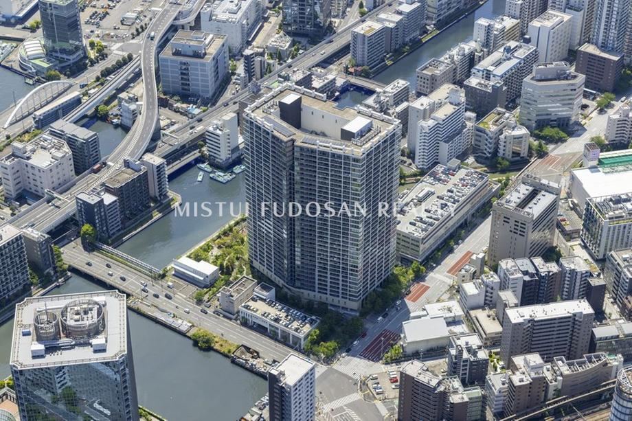 3LDK apartment in Minato Ward, Tokyo - Photo 1
