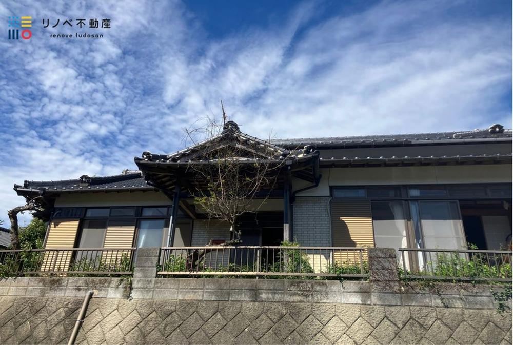 7DK house in Sasebo, Nagasaki - Photo 1