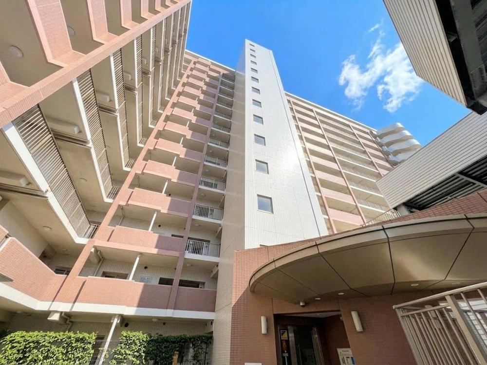 4LDK apartment in Arakawa Ward, Tokyo - Photo 1