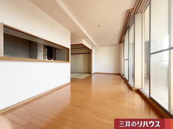 3LDK apartment in Nishinomiya, Hyogo - Photo 1