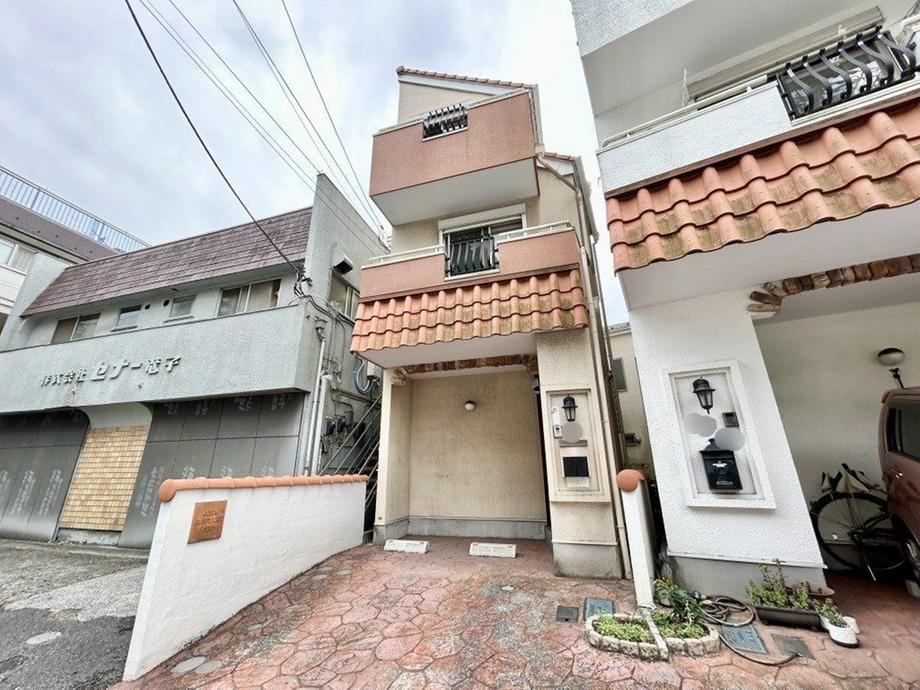 3LDK house in Konan Ward, Yokohama, Kanagawa - Photo 1