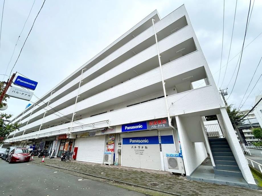 3LDK apartment in Hachioji, Tokyo - Photo 1