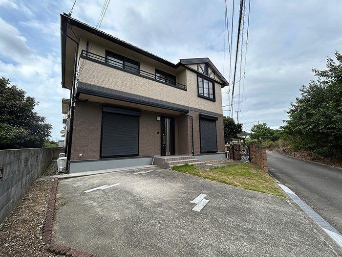 4LDK house in Niihama, Ehime - Photo 1