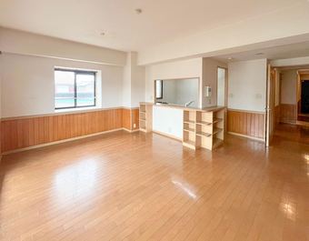 4LDK apartment in Komaki