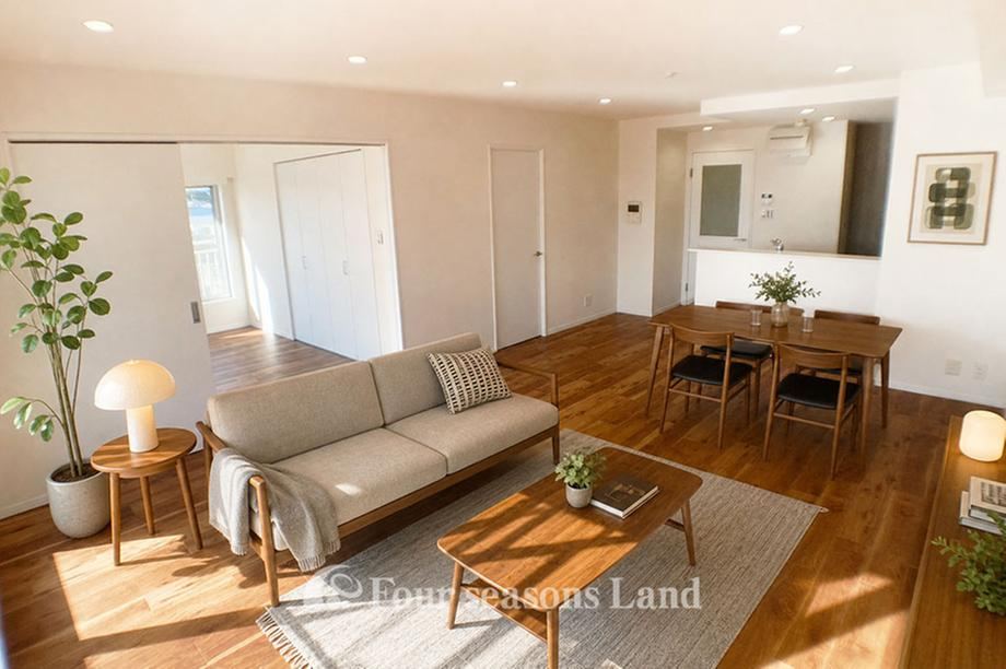 4LDK apartment in Chigasaki, Kanagawa - Photo 1