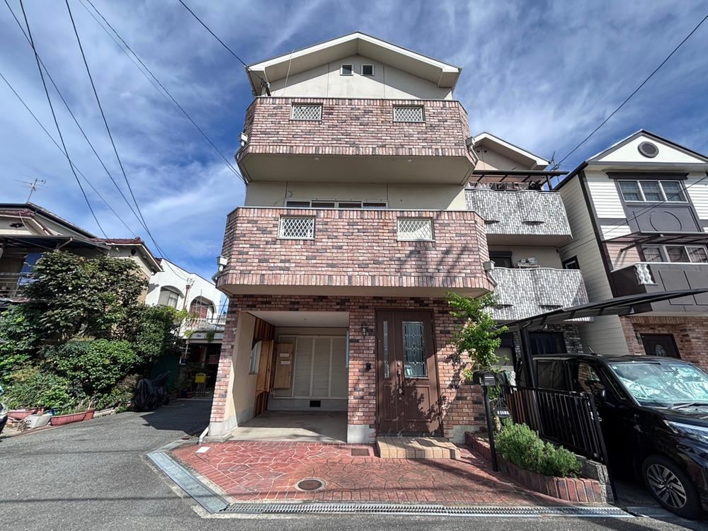 3LDK+S house in Higashiosaka, Osaka - Photo 1