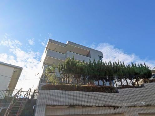 3LDK apartment in Machida, Tokyo - Photo 1
