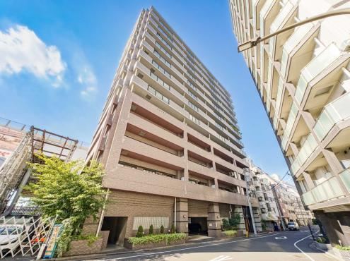 2LDK apartment in Sumida Ward, Tokyo - Photo 1