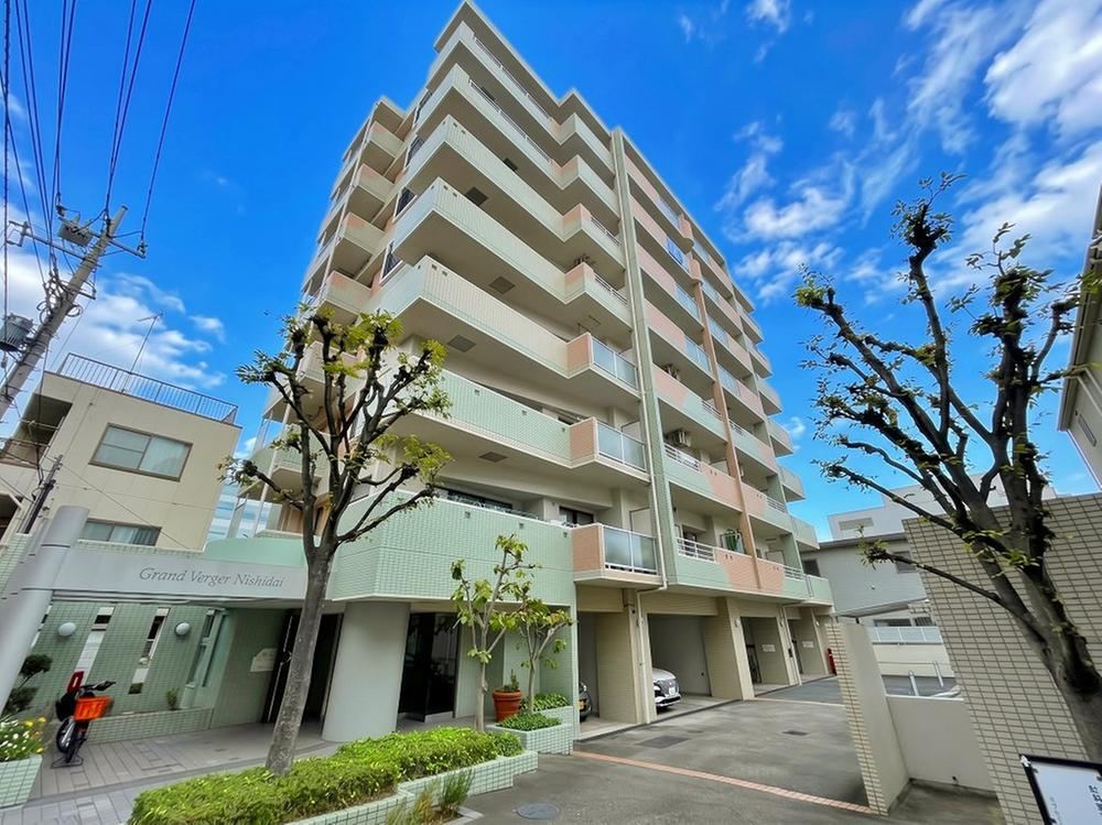 3LDK apartment in Itabashi Ward, Tokyo - Photo 1