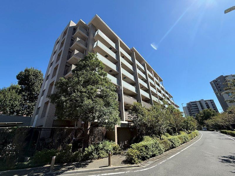 3LDK apartment in Urawa Ward, Saitama - Photo 1