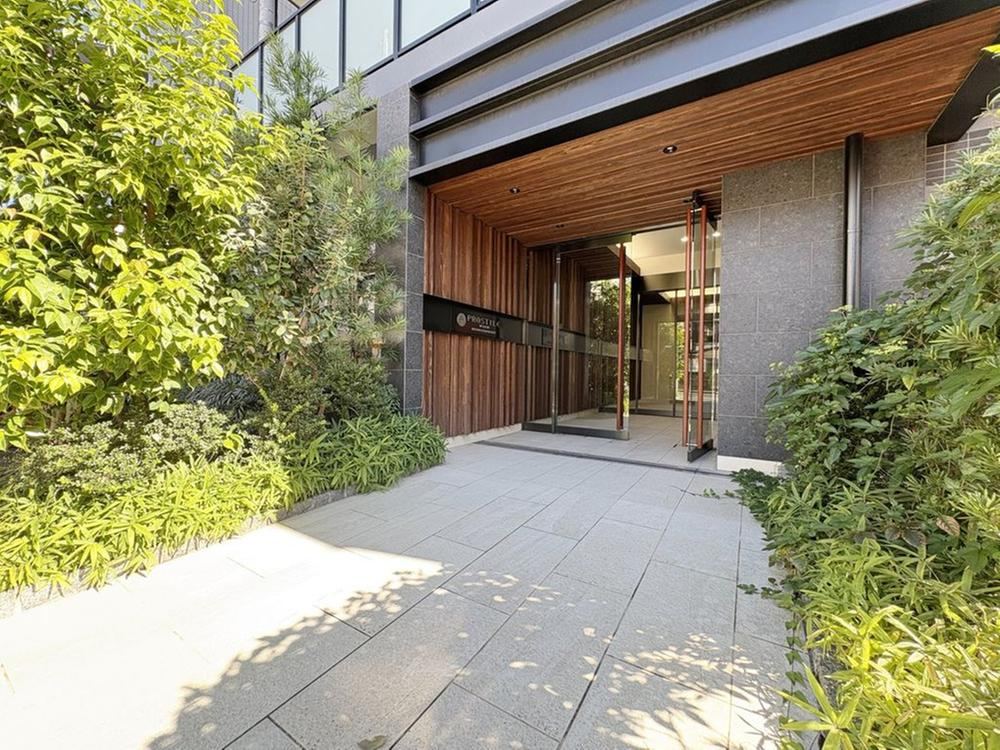 2DK apartment in Taito Ward, Tokyo - Photo 1