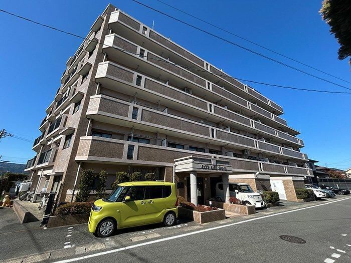 3LDK apartment in Kasuga, Fukuoka - Photo 1