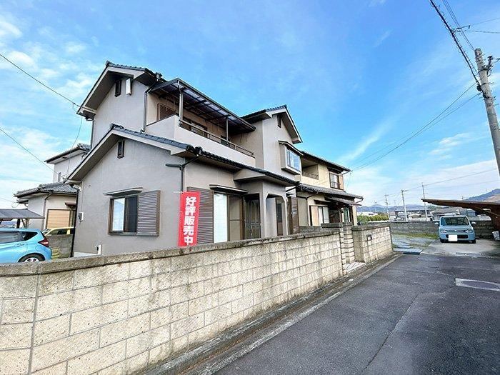 4LDK house in Marugame, Kagawa - Photo 1
