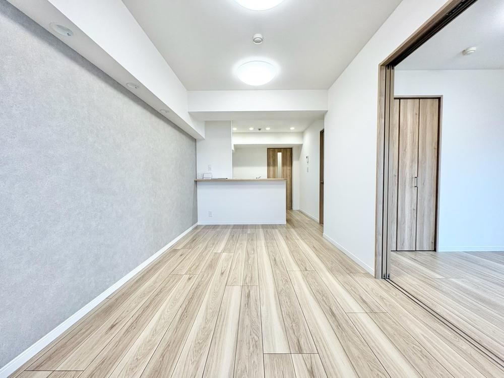 2LDK apartment in Nakano Ward, Tokyo - Photo 1