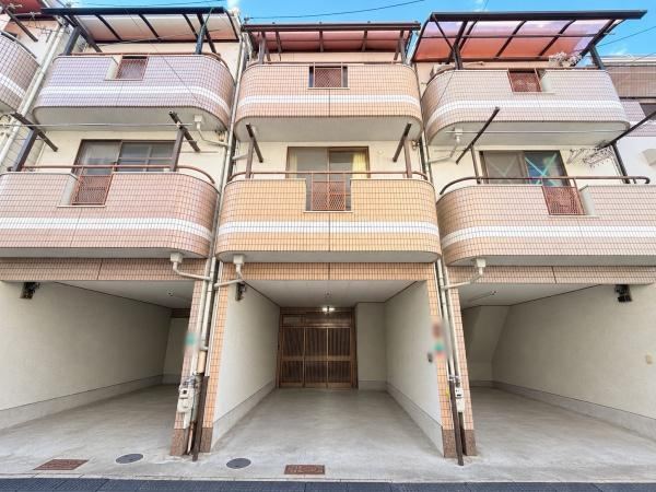 4LDK house in Yodogawa Ward, Osaka - Photo 1