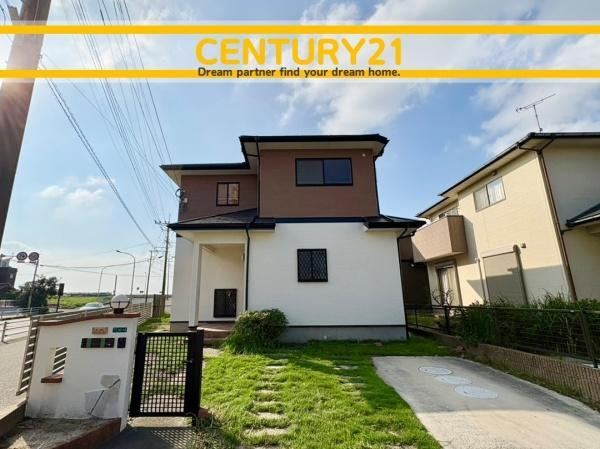 4LDK house in Fukutsu, Fukuoka - Photo 1