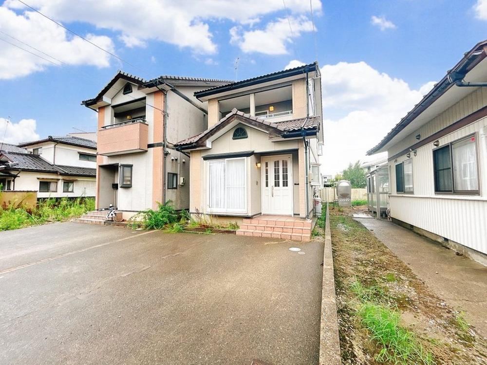 4LDK house in Fukui, Fukui - Photo 1
