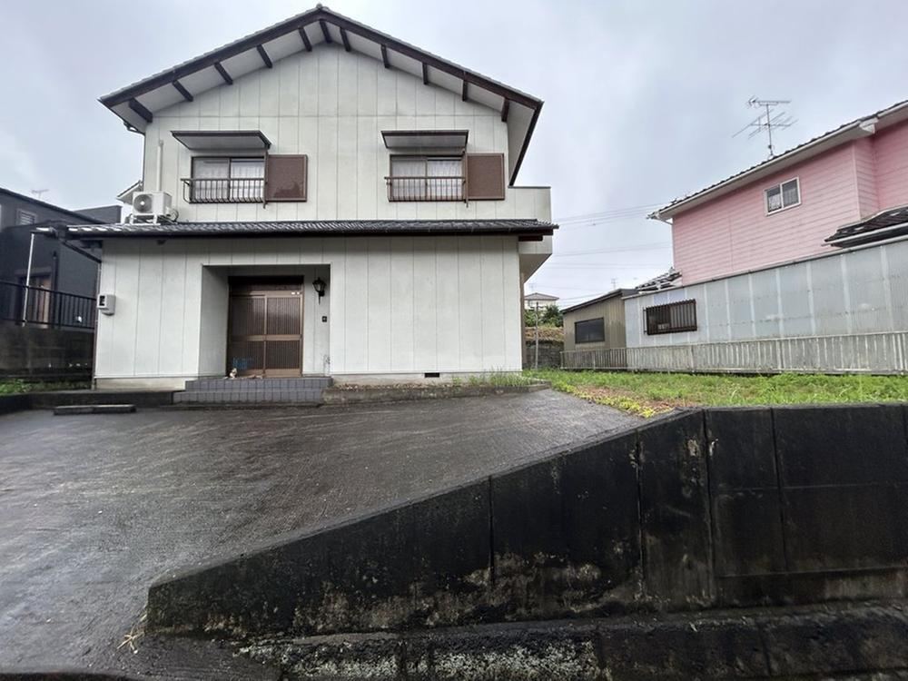 4LDK house in Mitake, Kani District, Gifu - Photo 1