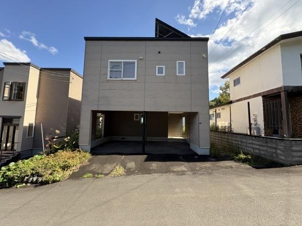 3LDK house in Teine Ward, Sapporo, Hokkaido - Photo 1