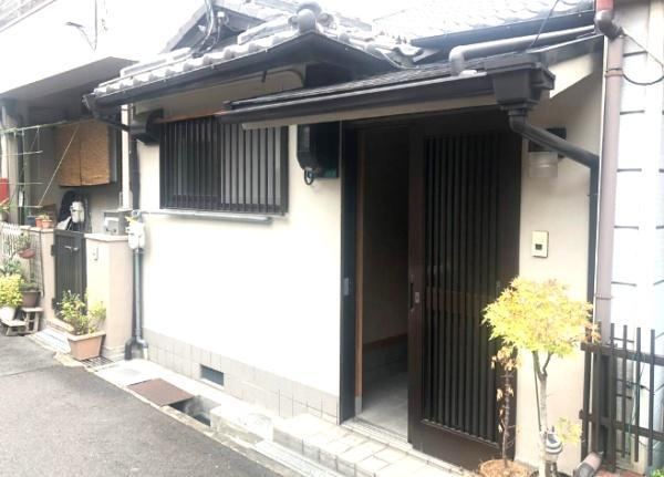 2DK house in Yodogawa Ward, Osaka - Photo 1