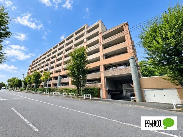 3LDK apartment in Hachioji, Tokyo - Photo 1
