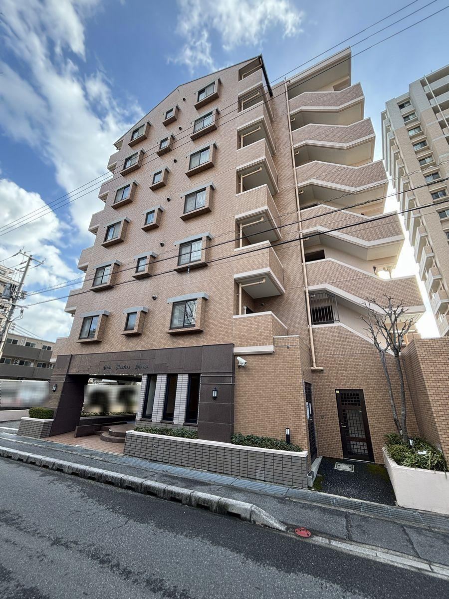 3LDK apartment in Saeki Ward, Hiroshima - Photo 1