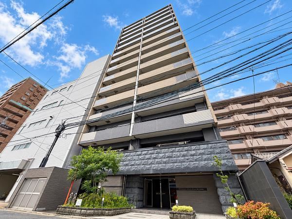 2LDK+S apartment in Kita Ward, Nagoya, Aichi - Photo 1