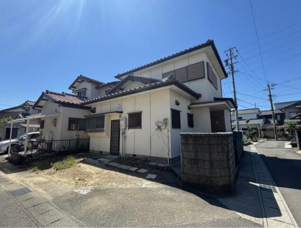 3LDK house in Ichinomiya, Aichi - Photo 1